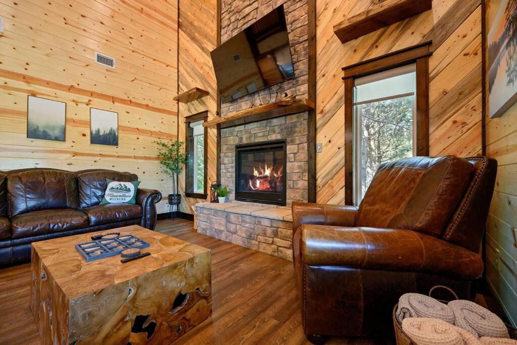 The Whiskey Trip! Family Getaway Villa Broken Bow Dış mekan fotoğraf